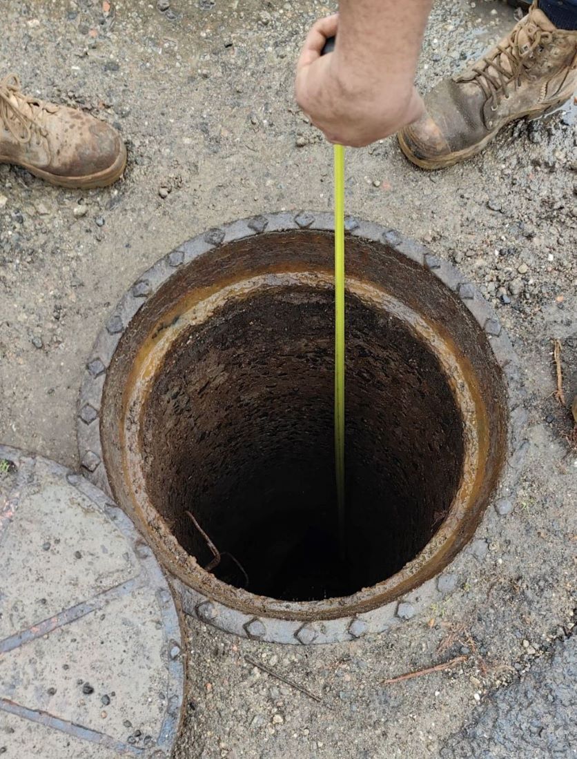 Inspecting and measuring a sewer system